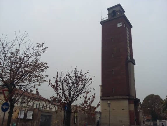 raperonzolo. Prigioniera nella torre dell'acquedotto. Raperonzolo liberata dopo un'ora e mezza - 04/11/2017