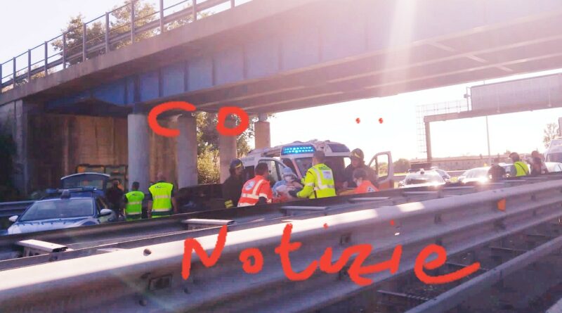 . Grave incidente sulla tangenziale ovest tra Corsico e Gaggiano. Due contro il guardrail - 12/07/2020