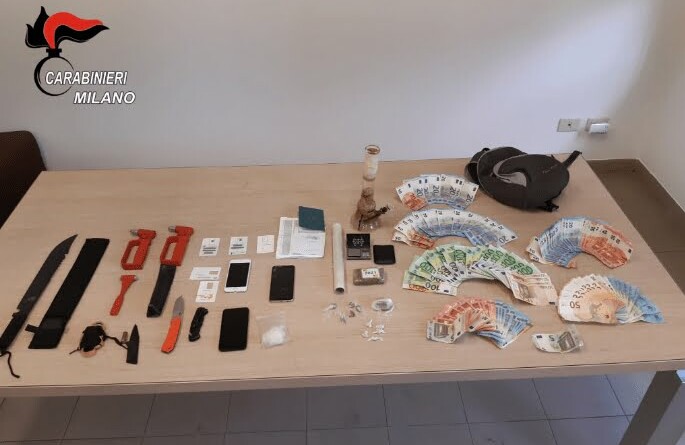 . Gioventù bruciata di Pioltello. Perquisizioni a casa di sospetti rapinatori. Ecco cosa trovano i carabinieri - 21/03/2021