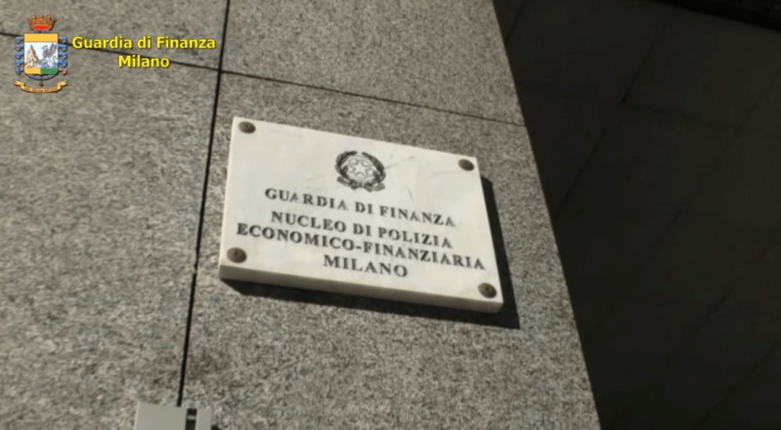 hawala. Hawala. La guardia di finanza arrresta 16 egiziani. Riciclati 100 milioni di euro - 22/03/2021