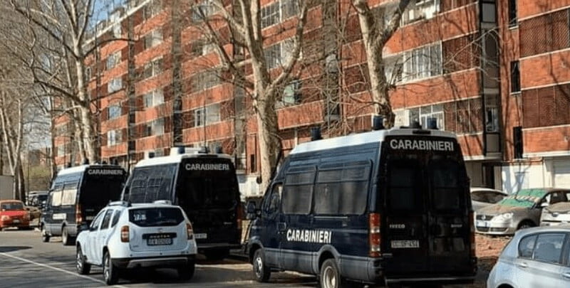 . Quartiere Barona. Via San Paolino. Più di 3kg di hashish nell'appartamento occupato abusivamente - 24/03/2021