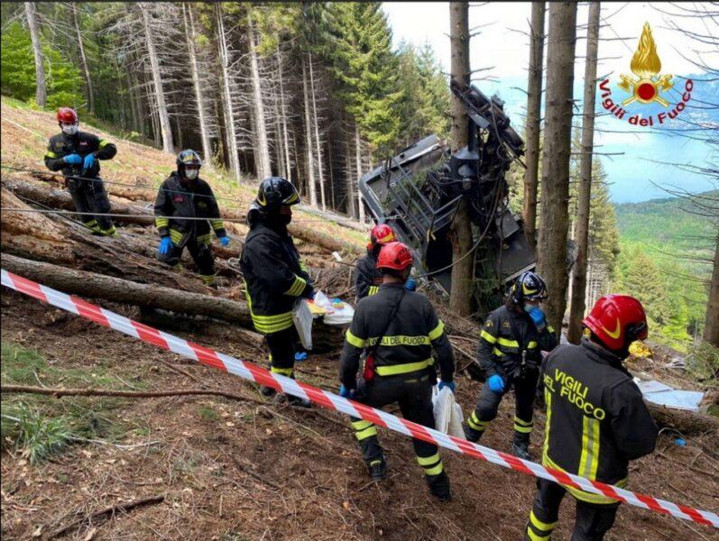 Tragedia al Mottarone 13 morti e 2 bimbi in rianimazione