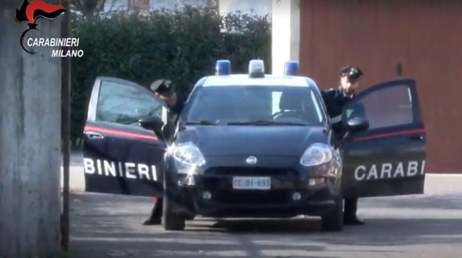 Furto da Ritmo and Shoes a San Vittore Olona. Arrestati 2 minorenni