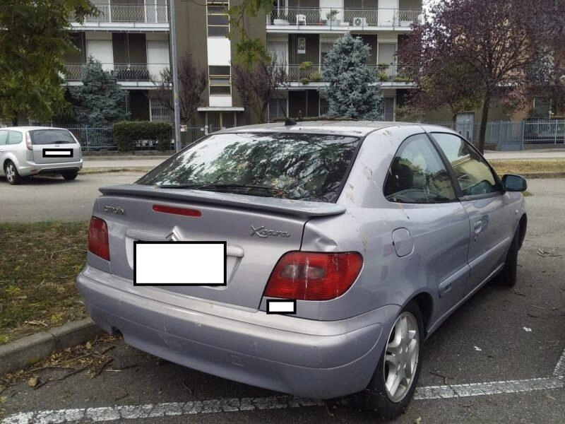 Rimossa l’auto “del mistero”. Corbetta