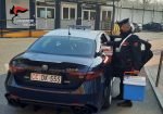 Carabinieri. Consegna con la Giulia Quadrifoglio verde. Simbolo di fortuna e di speranza