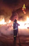 Incendio a Milano. 21 appartamenti evacuati e 8 feriti