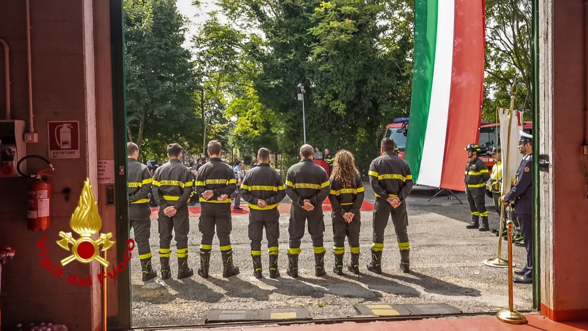 vigili del fuoco. Oggi l'inaugurazione del distaccamento dei vigili del fuoco volontari. Peschiera Borromeo ha il suo nuovo centro per le emergenze. - 26/07/2024