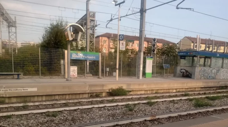 incidente ferroviario,milano,soccorsi. Grave incidente ferroviario a Milano. Coinvolte quasi 150 persone. 6 in ospedale - 13/09/2024