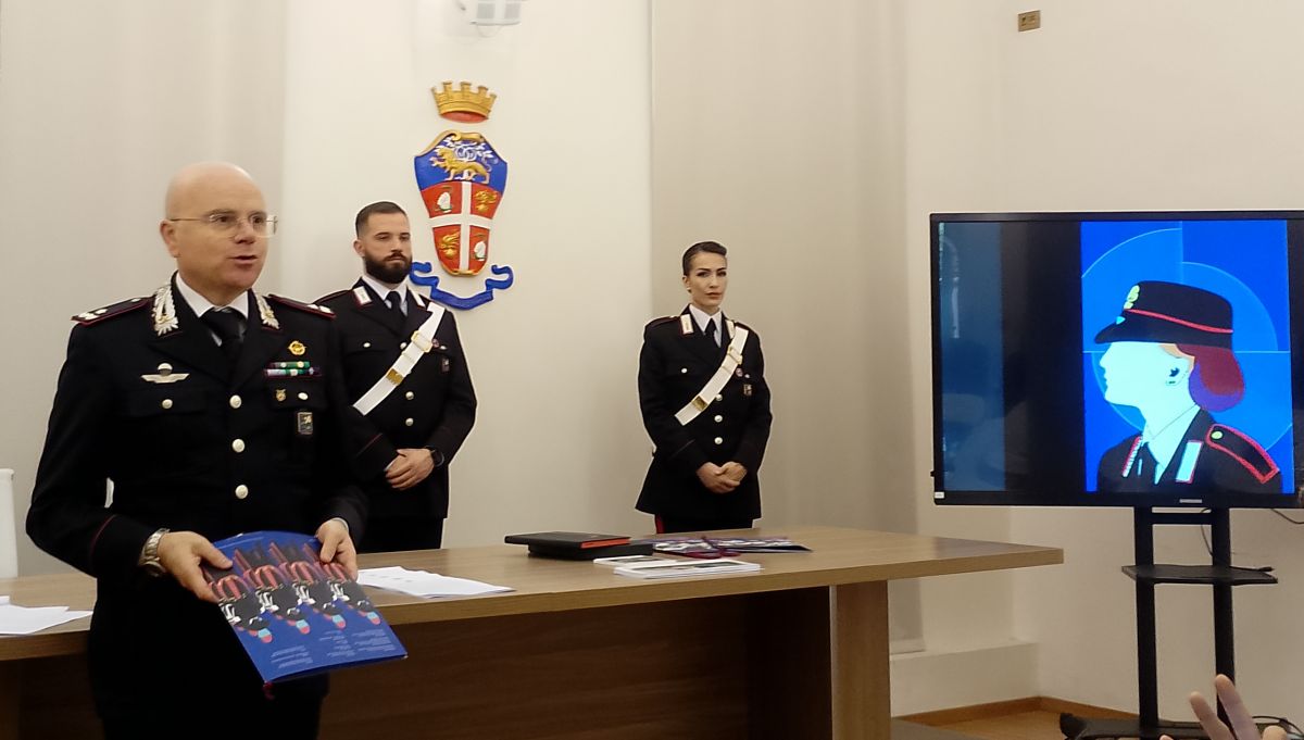 Sala stampa caserma Ugolini via Moscova Milano. presentazione calendario dei carabinieri 2025